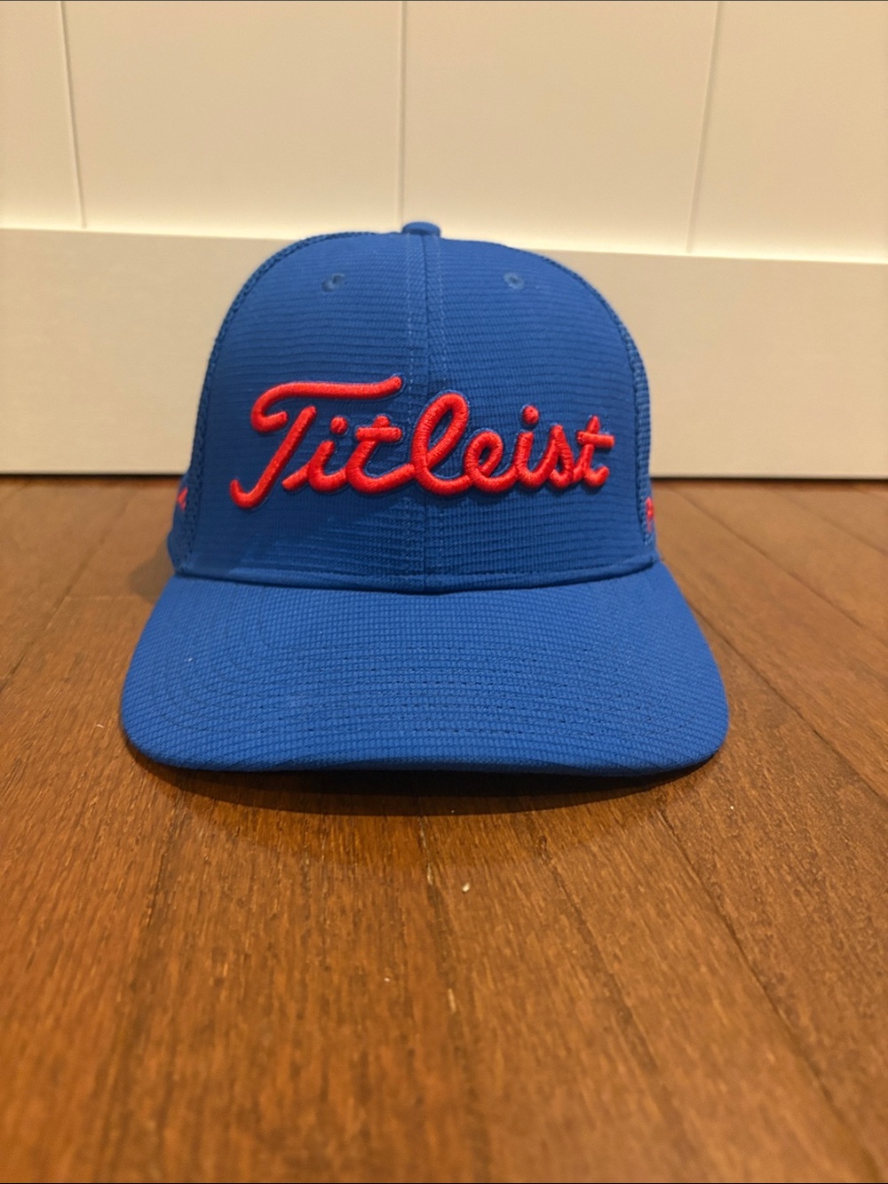 New Titleist pro v1 hat